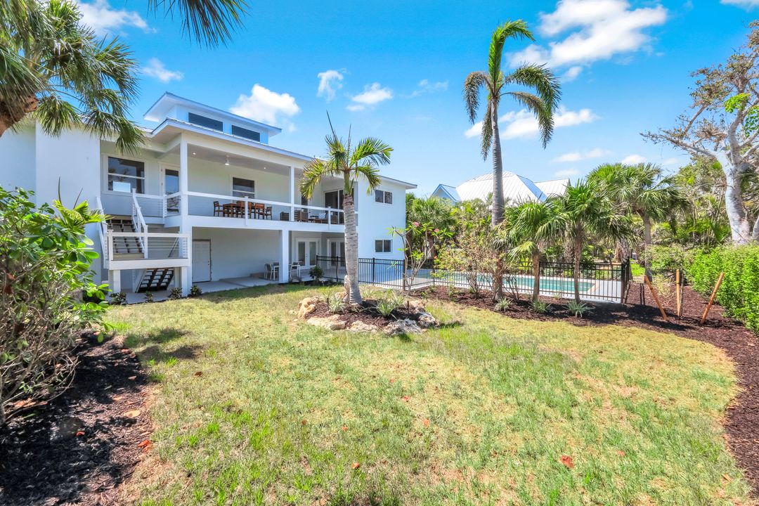 742 Nerita St, Sanibel, FL 33957