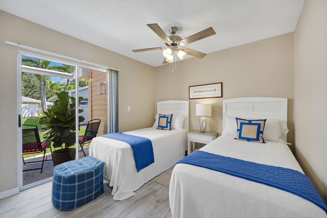 14871 Crescent Cove Dr, Fort Myers, FL 33908