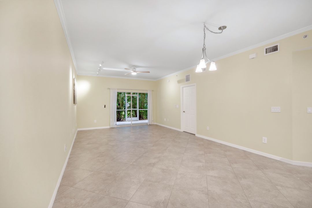 1089 Winding Pines Circle #106, Cape Coral, FL 33909