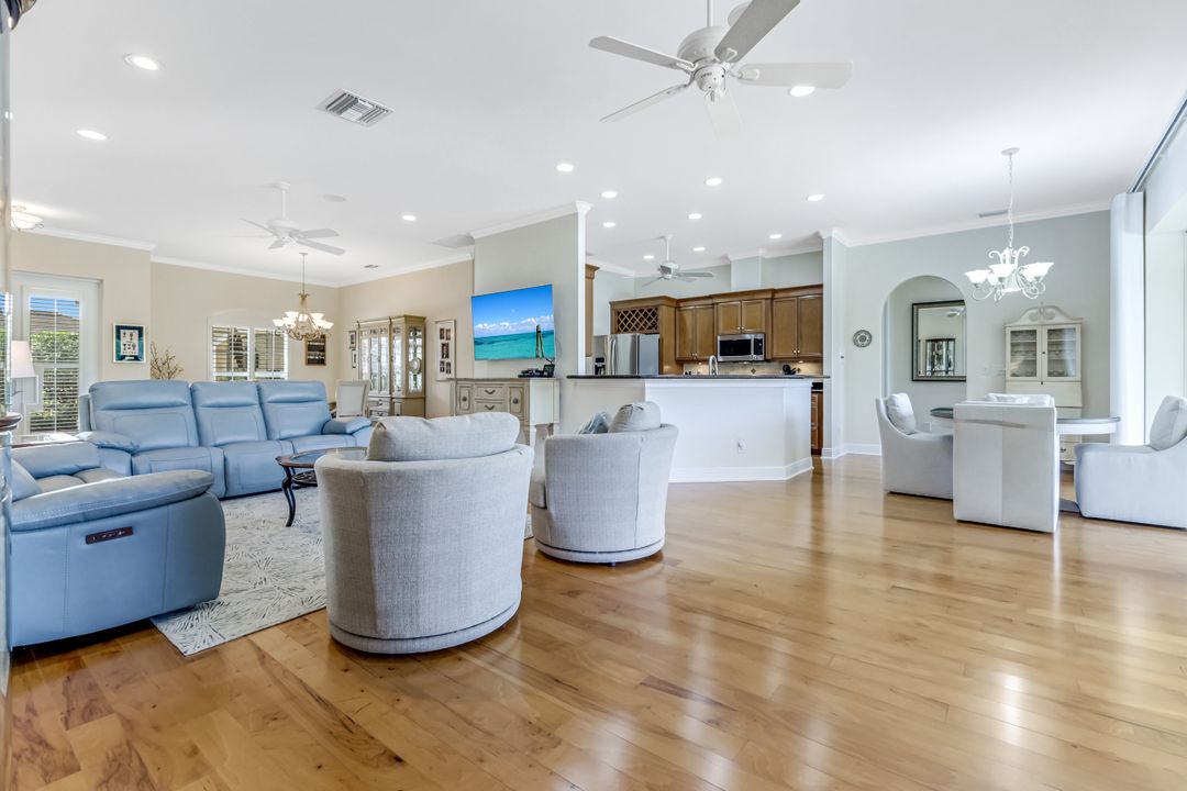 3500 Candleberry Ct, Bonita Springs, FL 34134