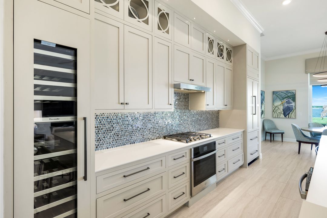 18437 WildBlue Blvd, Fort Myers, FL 33913