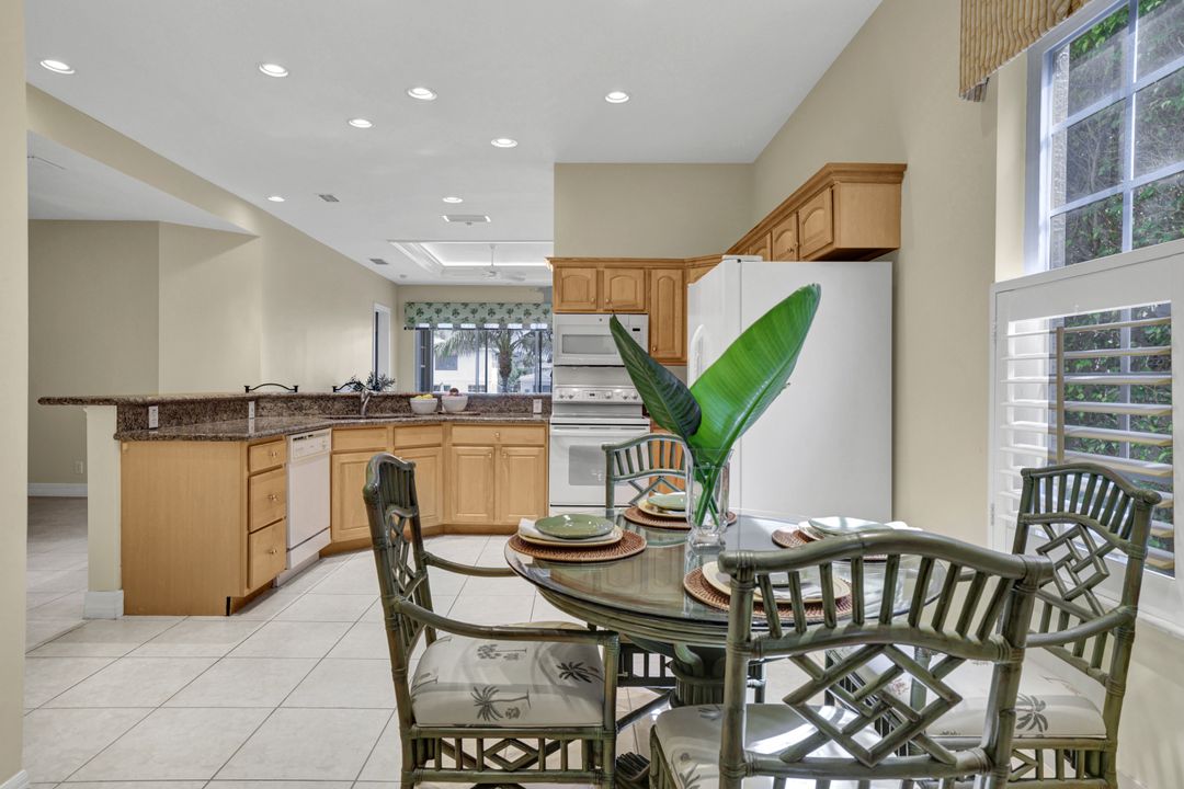1485 Chesapeake Ave, Naples, FL 34102
