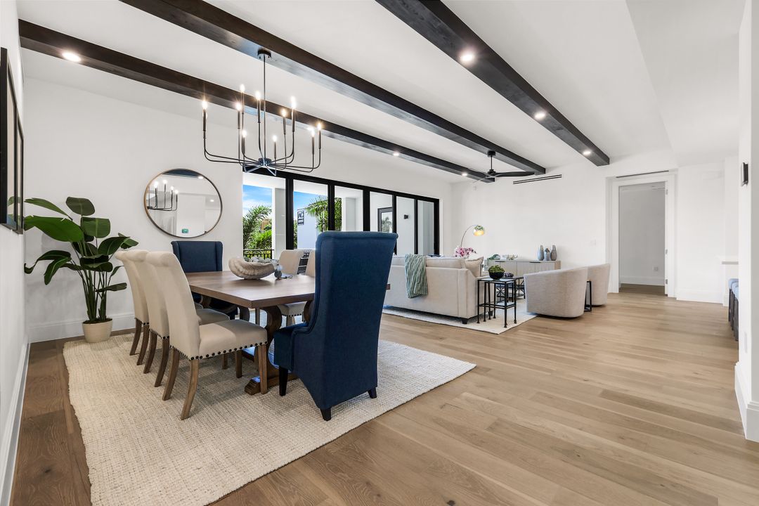 1130 3rd Ave S #211, Naples, FL 34102