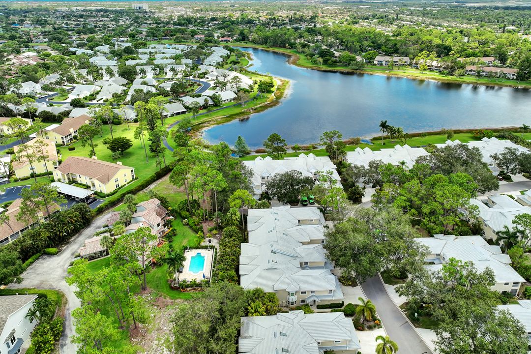 2811 Aintree Ln  #E204, Naples, FL 34112