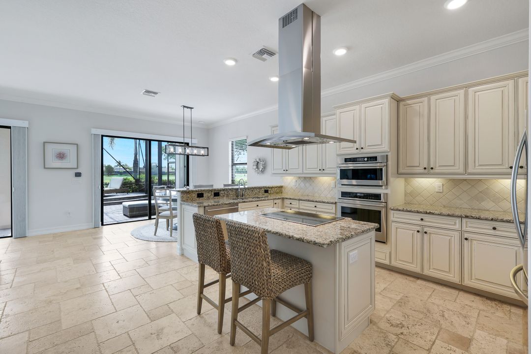 28647 Lisburn Ct, Bonita Springs, FL 34135