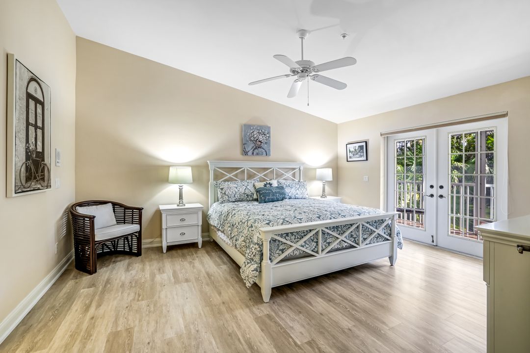 2385 Hidden Lake Dr #2, Naples, FL 34112