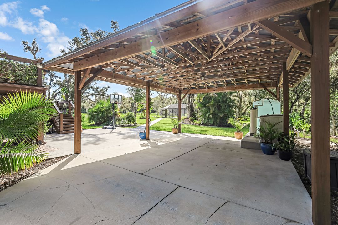 18850 S River Rd, Alva, FL 33920