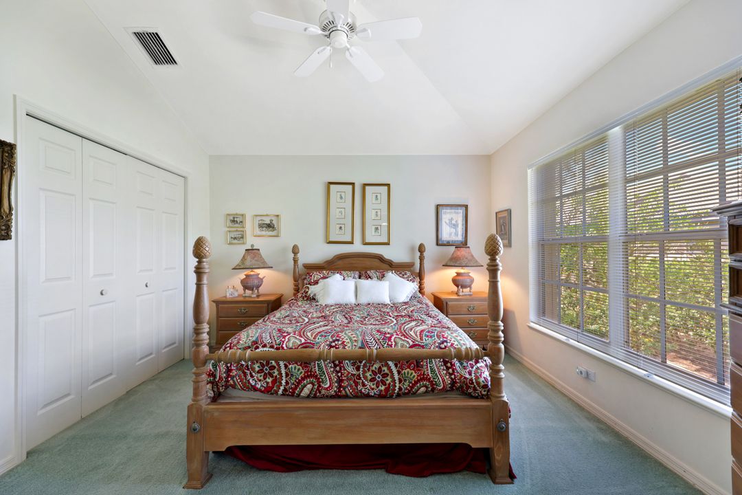 242 Via Perignon, Naples, FL 34119