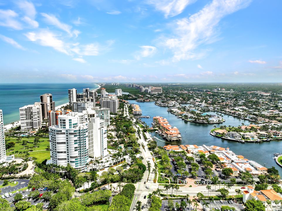 4151 Gulf Shore Blvd N #1604, Naples, FL 34103