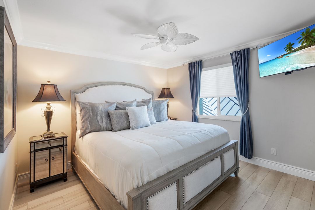 17080 Harbour Pointe Dr #12B, Fort Myers, FL 33908