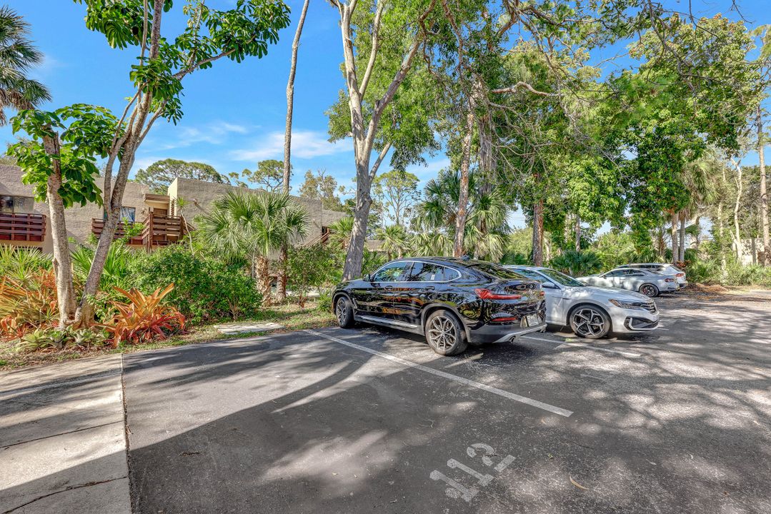 113 Pinebrook Dr, Fort Myers, FL 33907