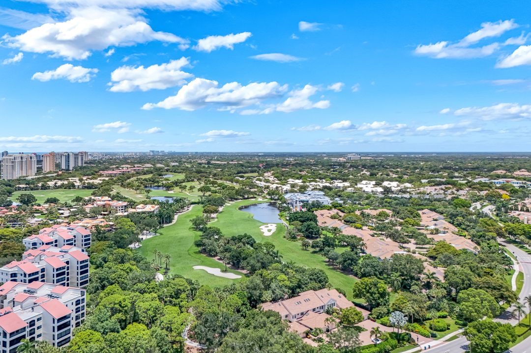 6619 Trident Way, Naples, FL 34108