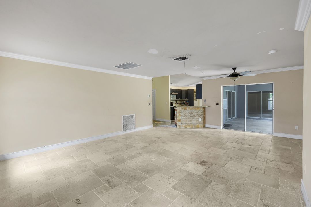 341 41st Ave NE, Naples, FL 34120