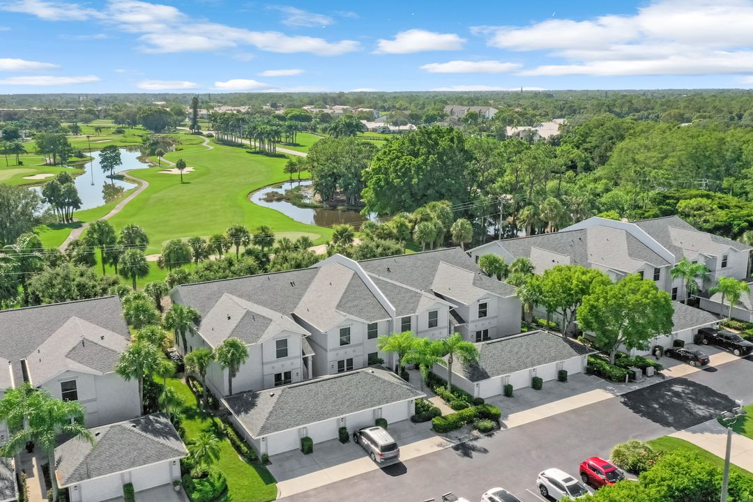 1320 Charleston Square Dr #101, Naples, FL 34110