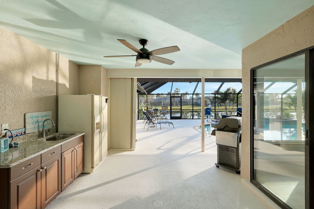 11841 Princess Grace Ct, Cape Coral, FL 33991