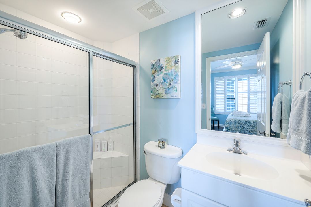 315 Dunes Blvd #PH-6, Naples, FL 34110