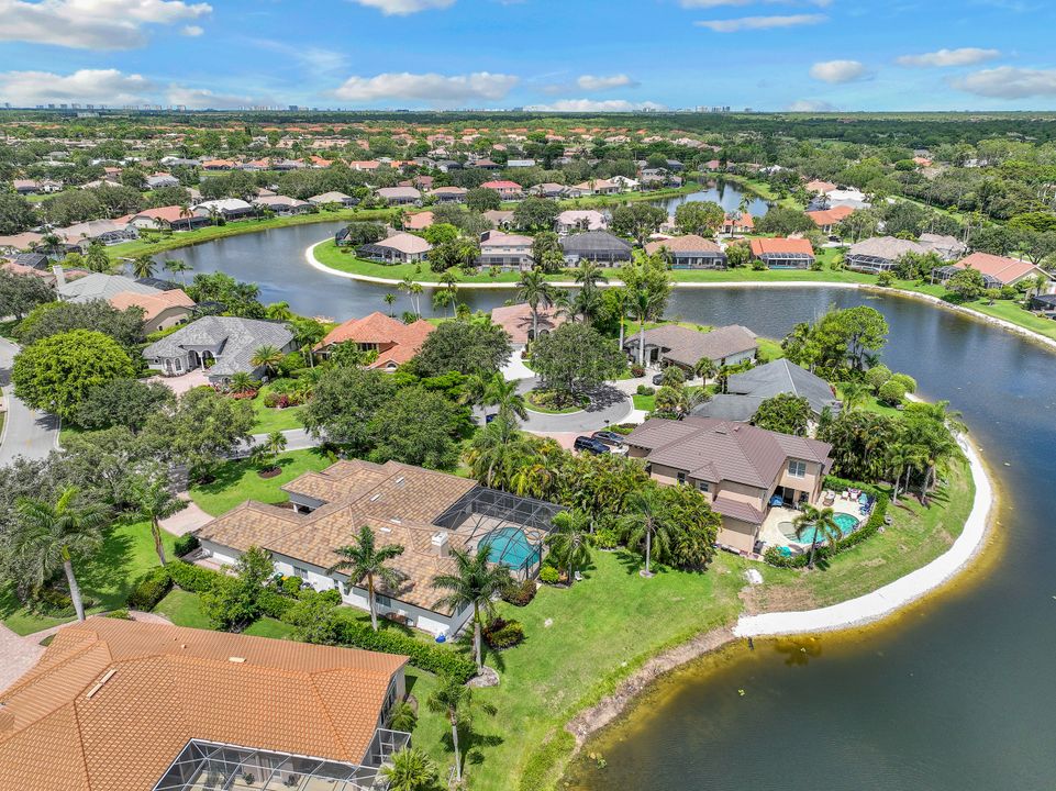 11819 Warbler Ct, Naples, FL 34119