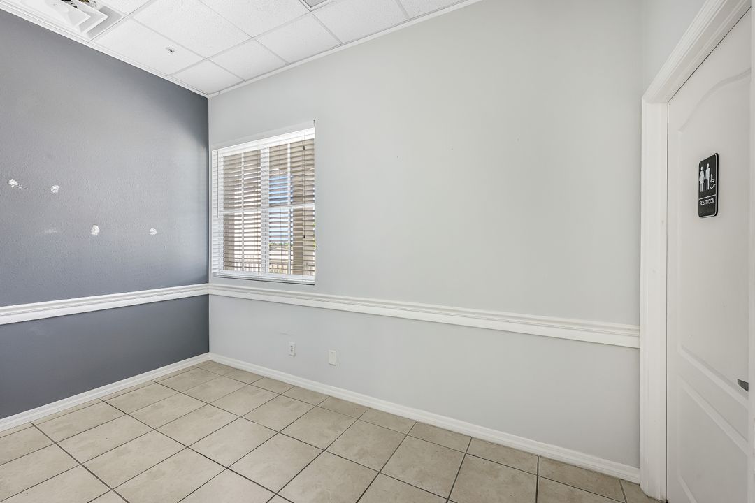 1212 Country Club Blvd #301 & 302, Cape Coral, FL 33990