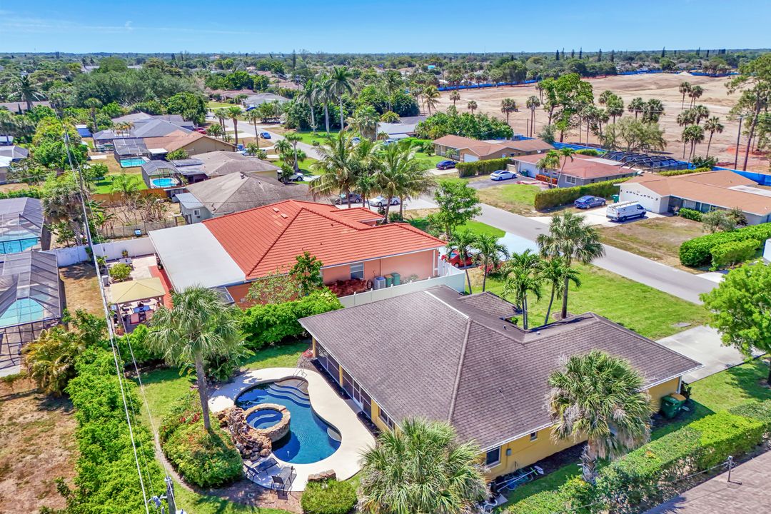 4200 29th Pl SW, Naples, FL 34116
