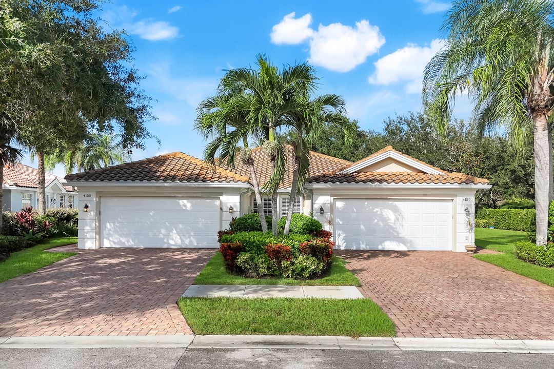 4155 St George Ln, Naples, FL 34119
