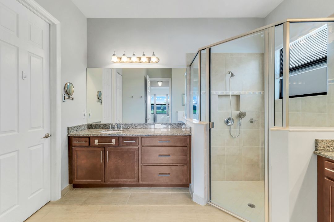 3259 Tahoe Ct, Naples, FL 34119