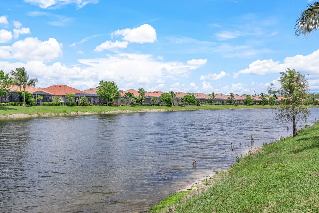 28102 Edenderry Ct, Bonita Springs, FL 34135