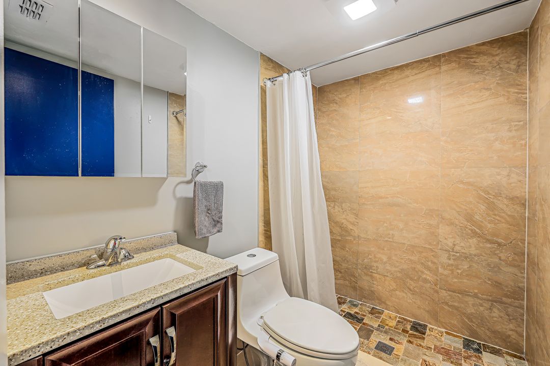 242 North Ave, Lehigh Acres, FL 33936