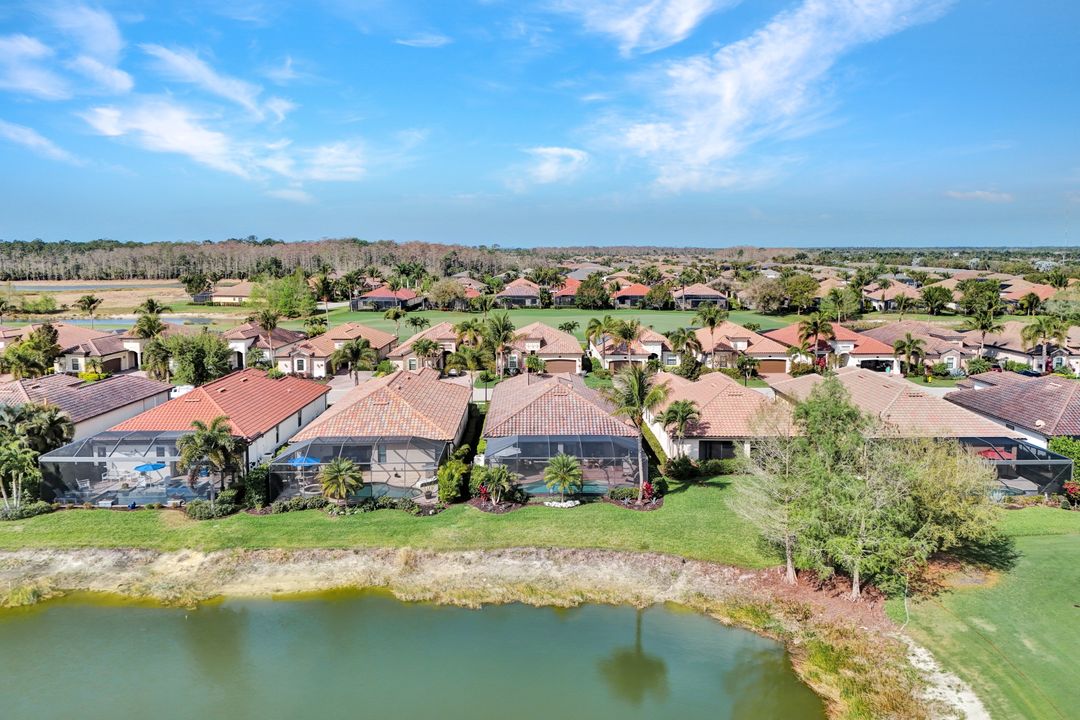 28561 Westmeath Ct, Bonita Springs, FL 34135
