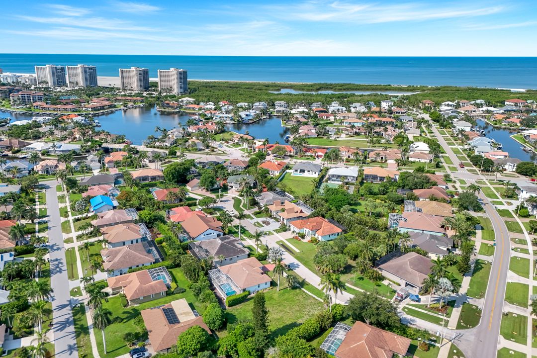 661 Lewis Ct, Marco Island, FL 34145