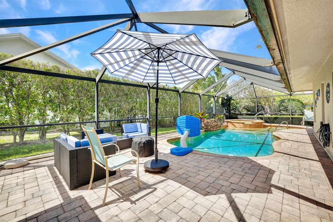 2361 Longboat Dr, Naples, FL 34104