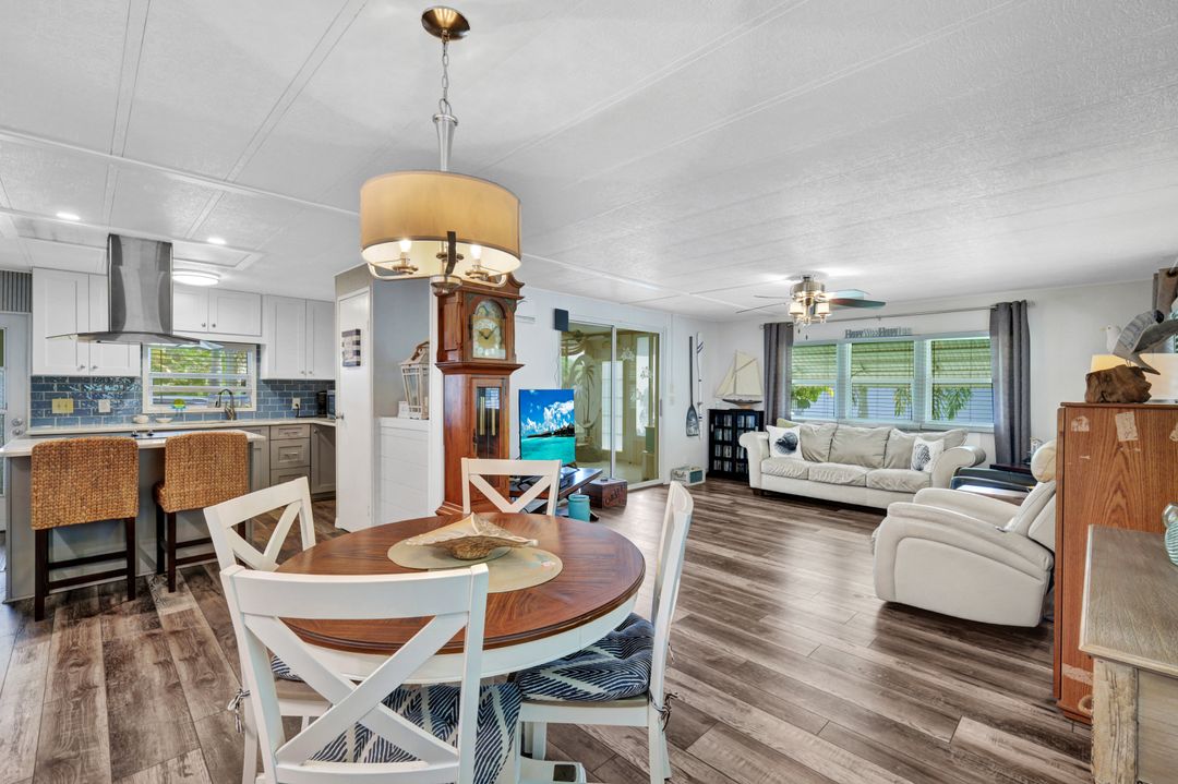 16049 Hibiscus Way, North Fort Myers, FL 33903