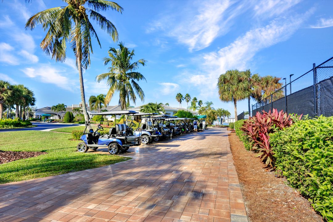 10420 Washingtonia Palm Way, Fort Myers, FL 33966