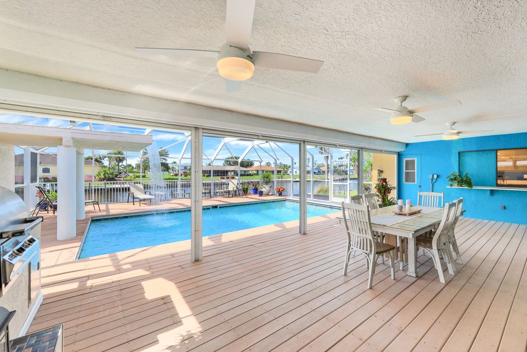 1004 Archer Pkwy E, Cape Coral, FL 33904