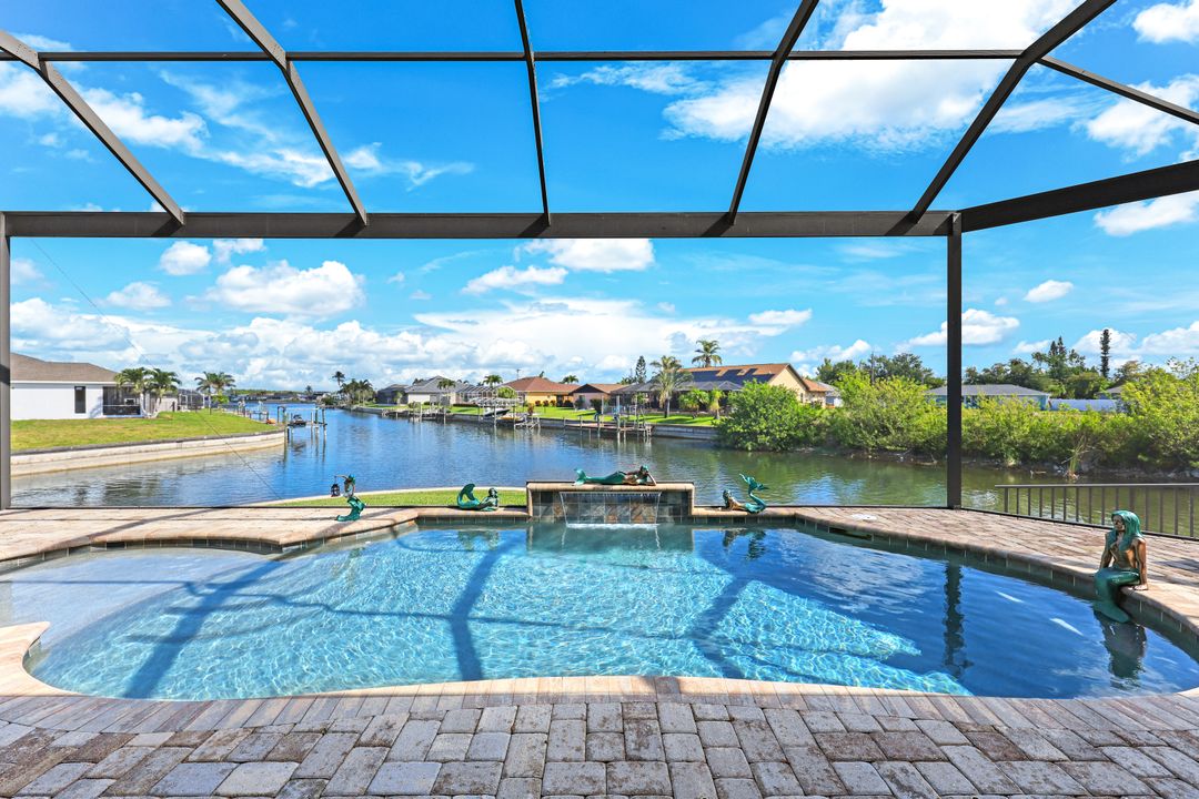 225 SW 12th Terrace, Cape Coral, FL 33991