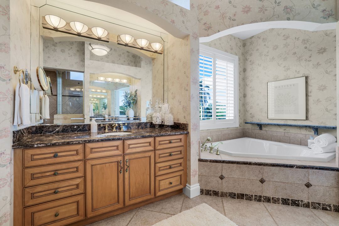 321 Wild Orchid Ln, Marco Island, FL 34145