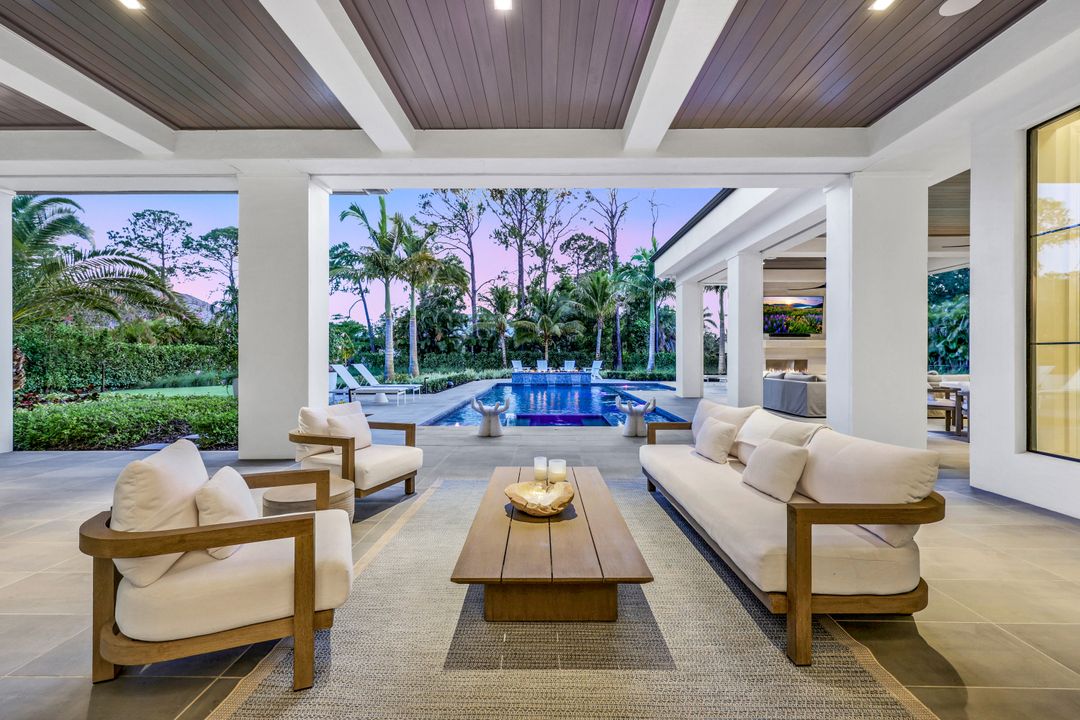 493 Carica Rd, Naples, FL 34108