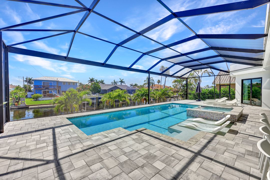 5218 Tiffany Ct, Cape Coral, FL 33904