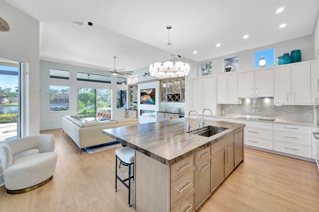 3601 Glenwater Ln, Bonita Springs, FL 34134