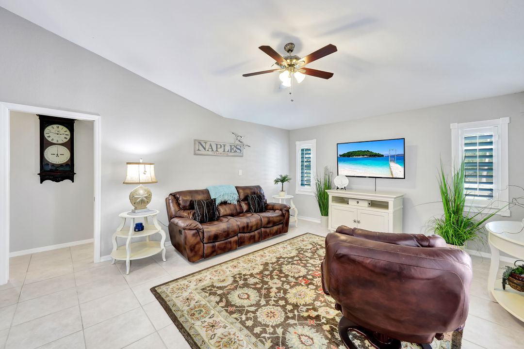 731 25th St SW, Naples, FL 34117