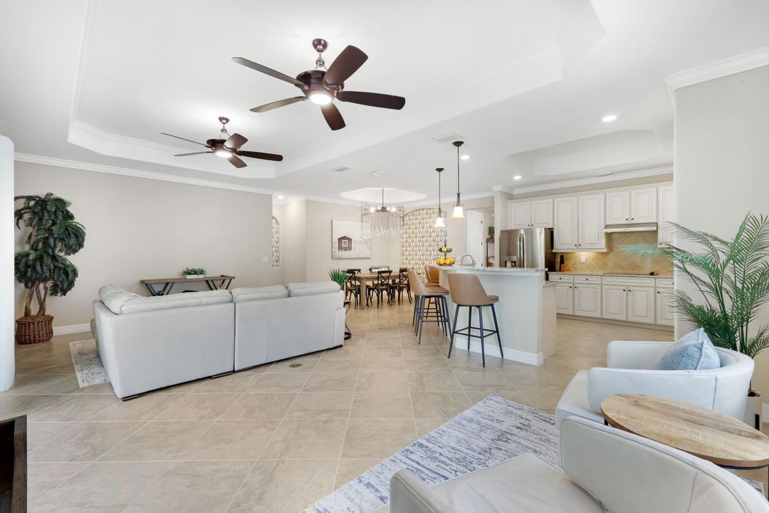 17450 Galway Run, Bonita Springs, FL 34135