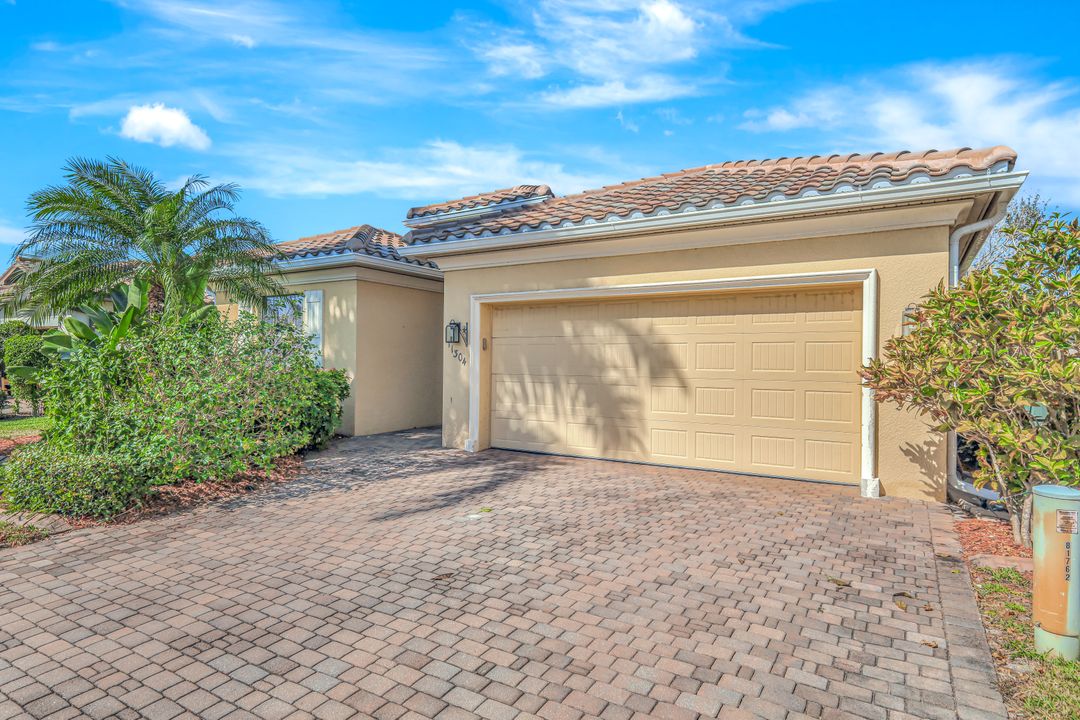 11304 Reflection Isles Blvd, Fort Myers, FL 33912