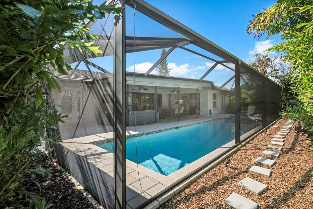 291 W Flamingo Cir, Marco Island, FL 34145