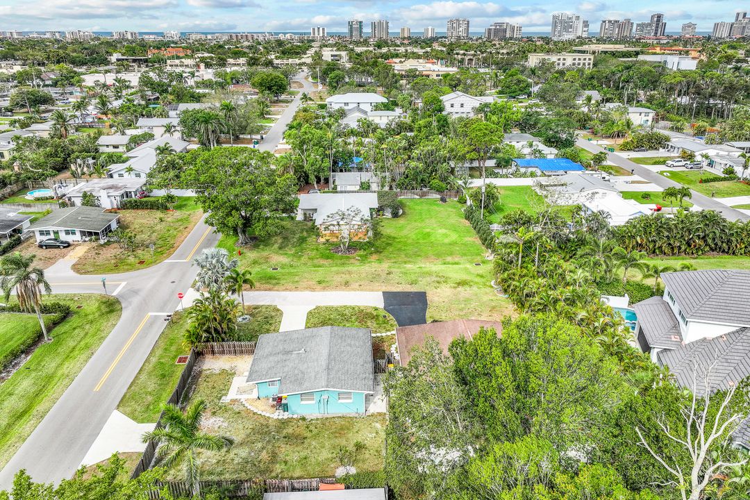 3758 12th St N, Naples, FL 34103