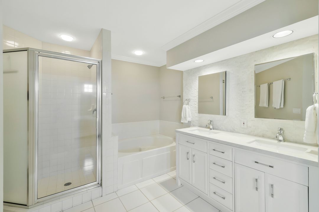 25010 Cypress Hollow Ct #204, Bonita Springs, FL 34134