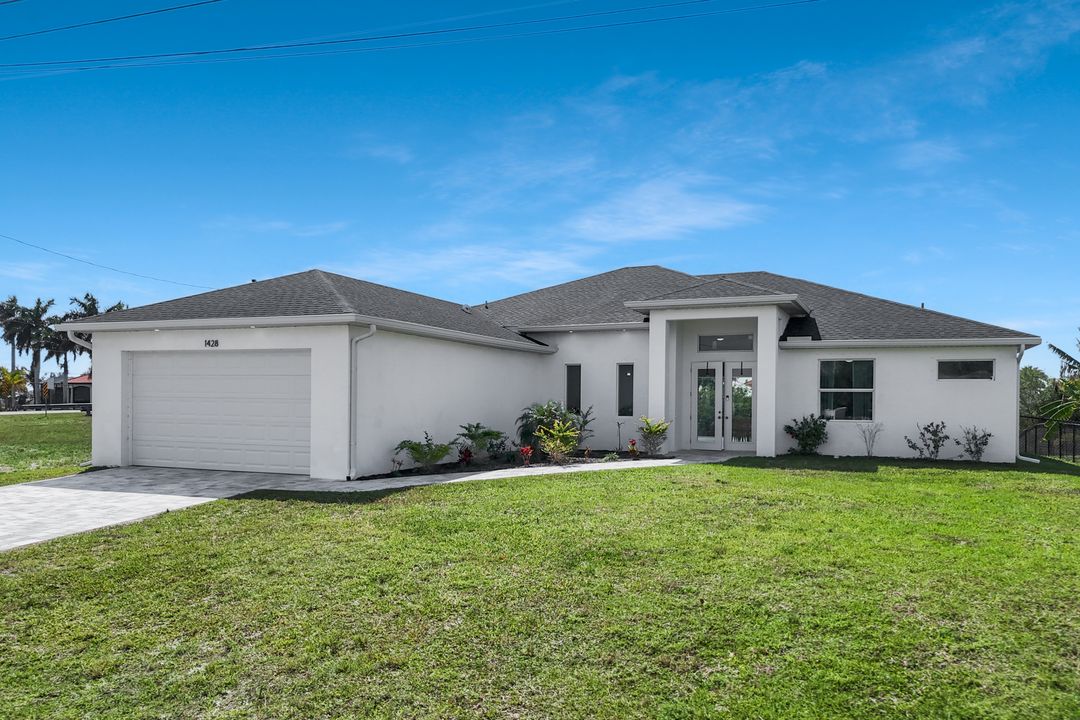1428 NW 27th Pl, Cape Coral, FL 33993