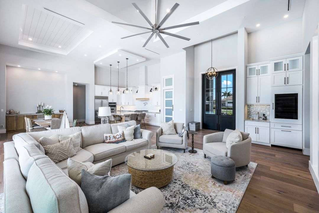 100 S Bahama Ave, Marco Island, FL 34145