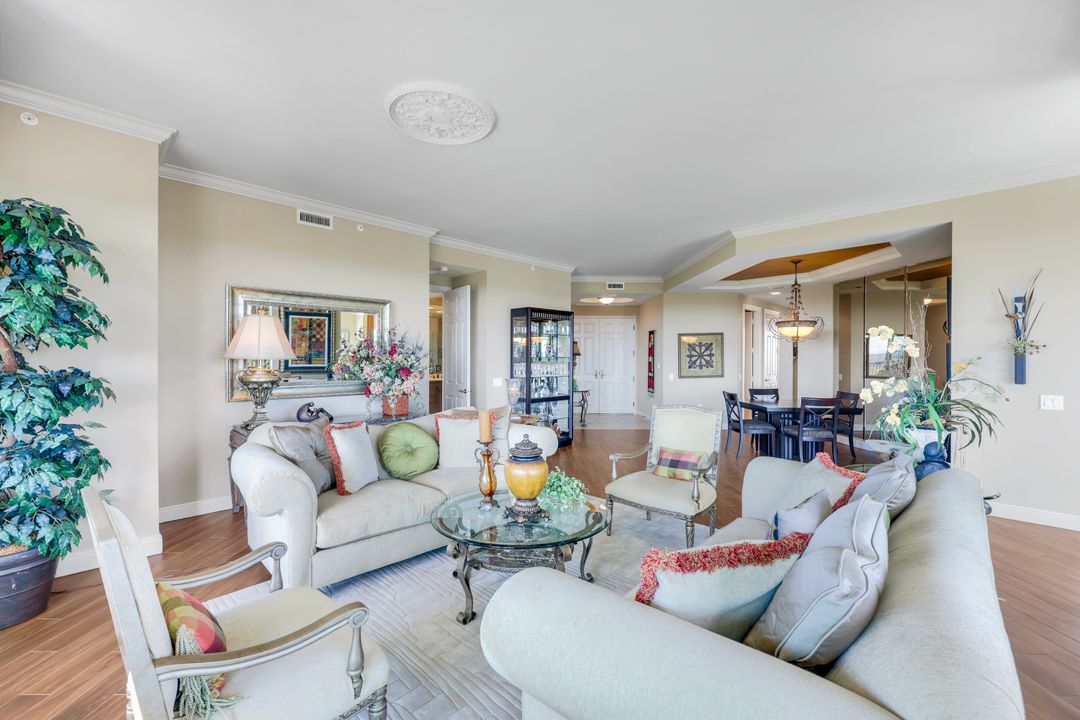 455 Cove Tower Dr #1701, Naples, FL 34110