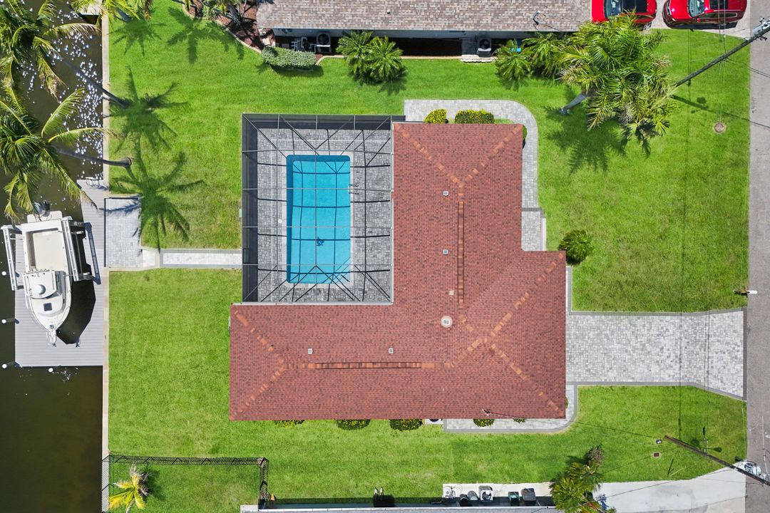 4005 SE 1st Ave, Cape Coral, FL 33904