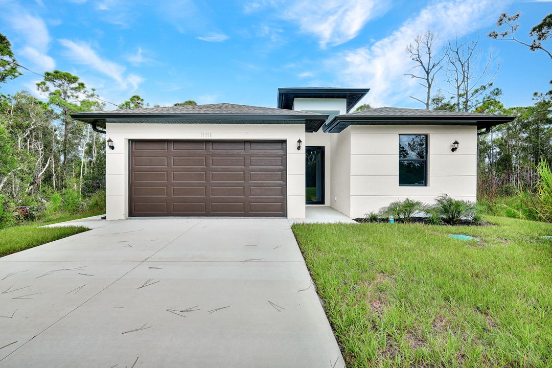12355 Estrella Blvd, Punta Gorda, FL 33955