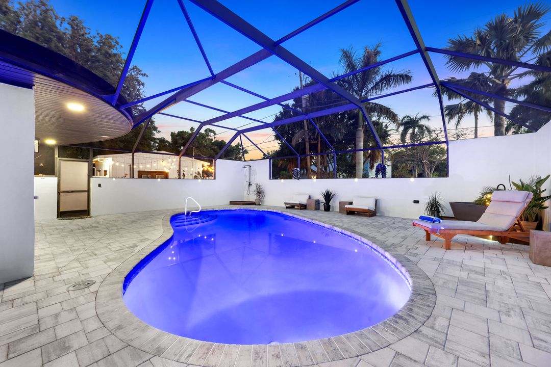 800 Sunset Vista Dr, Fort Myers, FL 33919